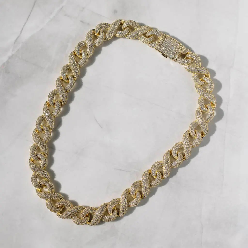 DIVINE CRYSTAL POLISHED CHAIN