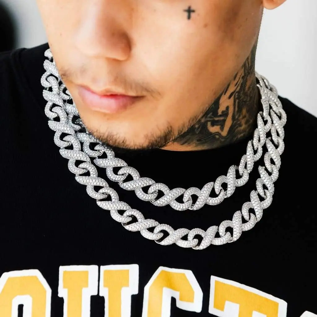 DIVINE CRYSTAL POLISHED CHAIN