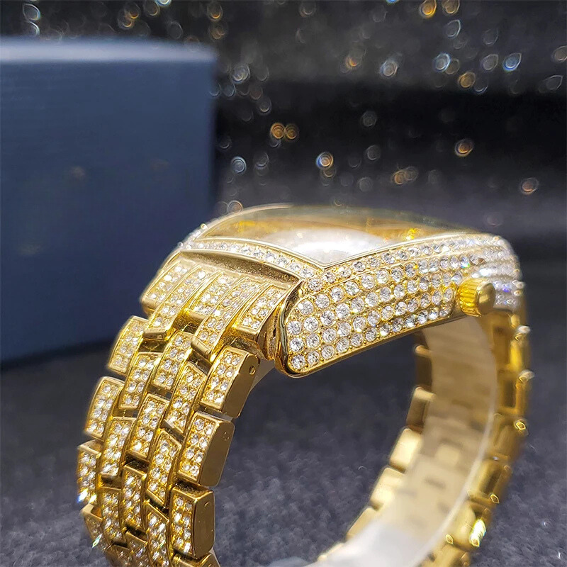 NAVETTE OUT WATCH