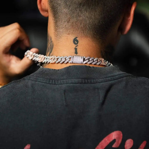 LUXE BAGUETTE CUFF CHAIN