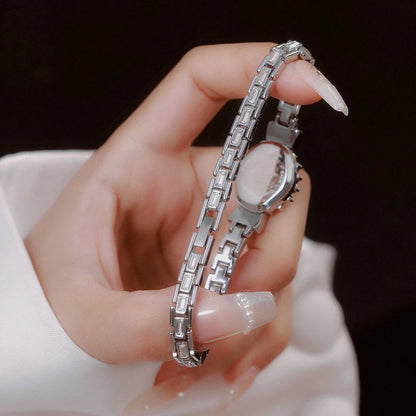 RICH GOLD BRACELET WATCH