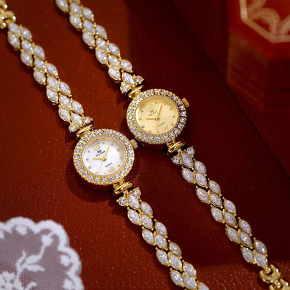 FEMME GOLD BRACELET WATCH