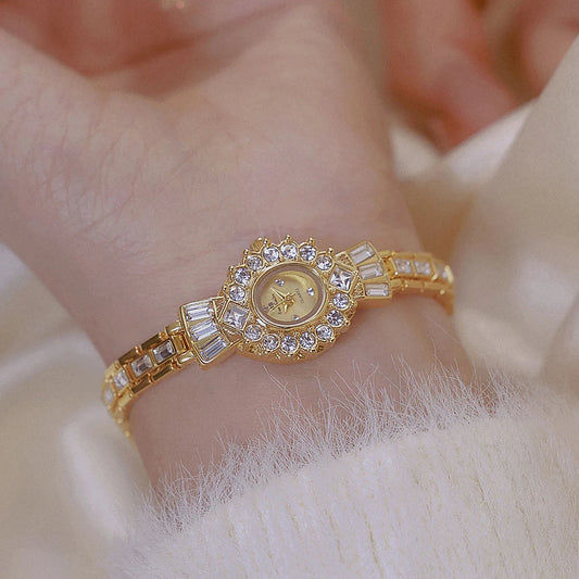 RICH GOLD BRACELET WATCH