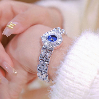 QUEEN GOLD BRACELET WATCH