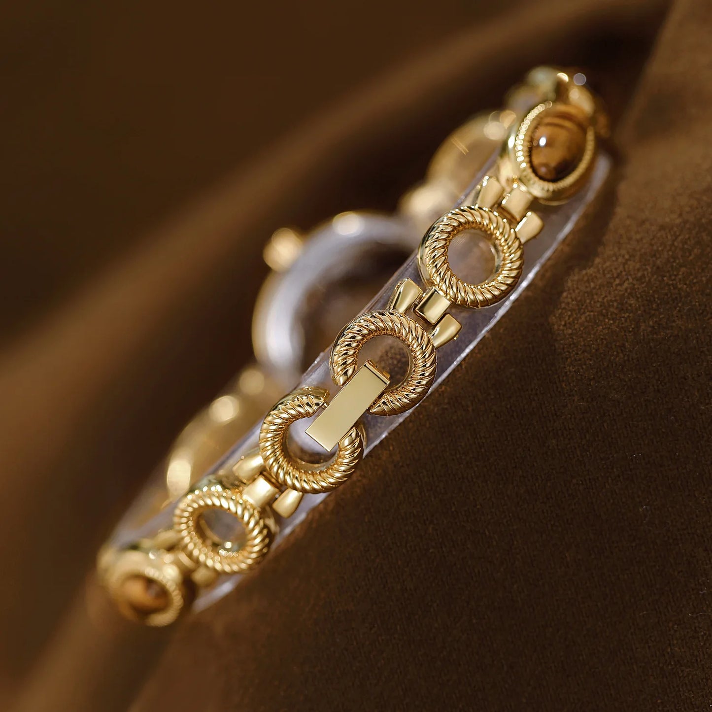 PASSION GOLD BRACELET WATCH