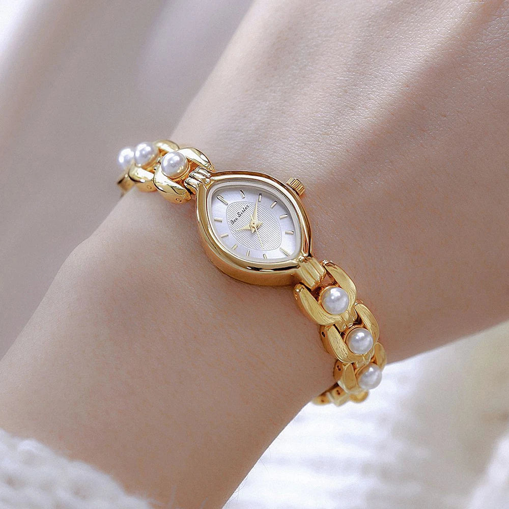 BELLE GOLD BRACELET WATCH