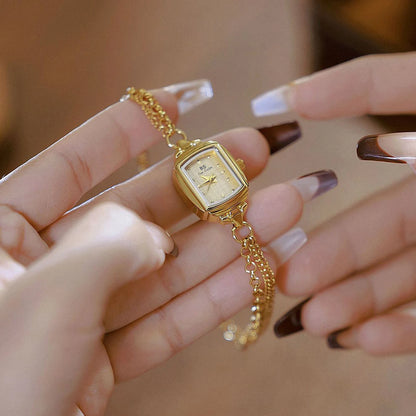 DELUXE GOLD BRACELET WATCH