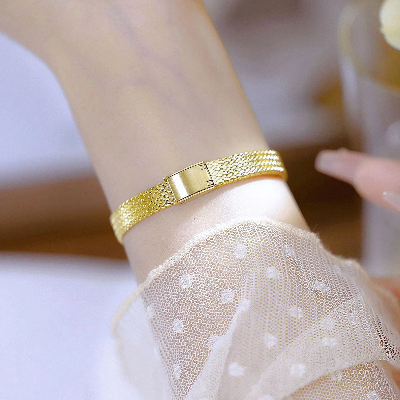 BLOOM GOLD BRACELET WATCH
