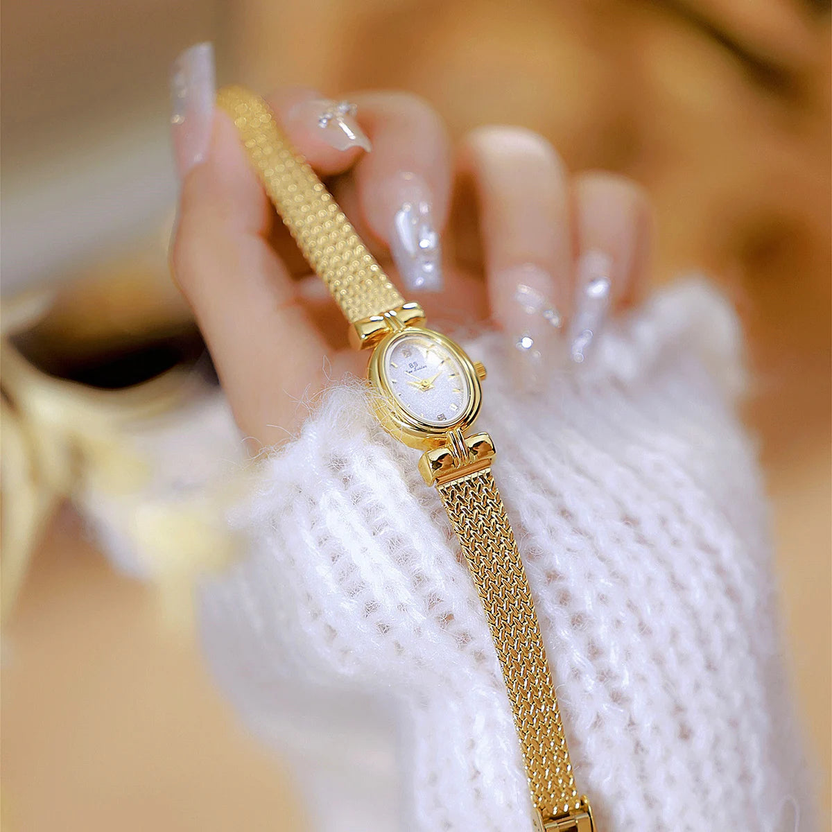 ROYAL GOLD BRACELET WATCH