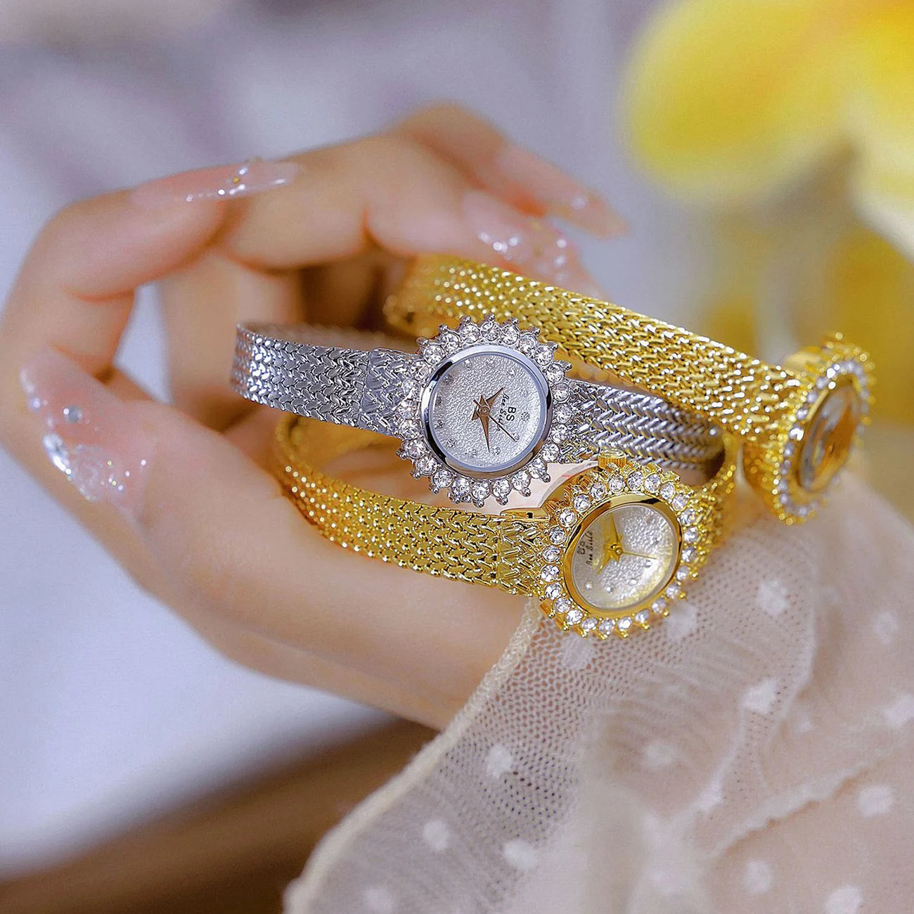 BLOOM GOLD BRACELET WATCH