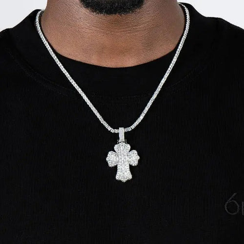 BAGUETTE CROSS PENDANT CHAIN